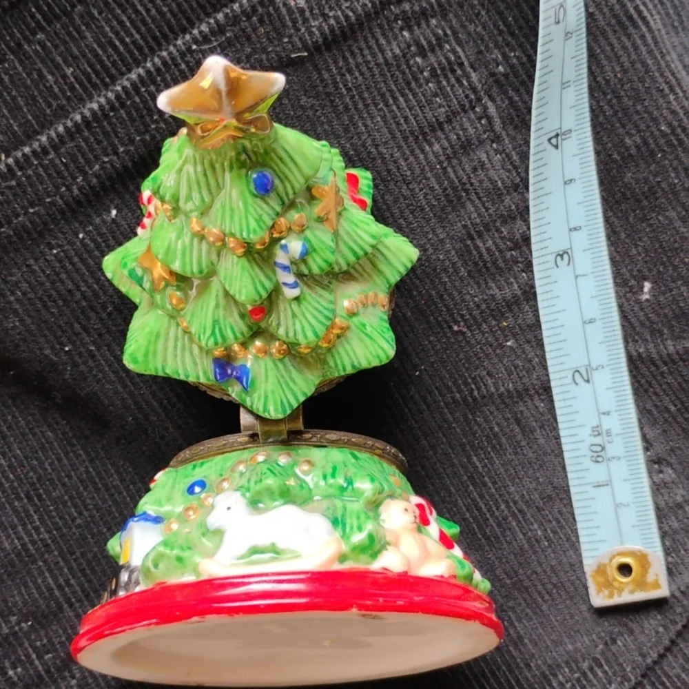 CHRISTMAS TREE Hinged Porcelain Trinket Box 1998 🎄